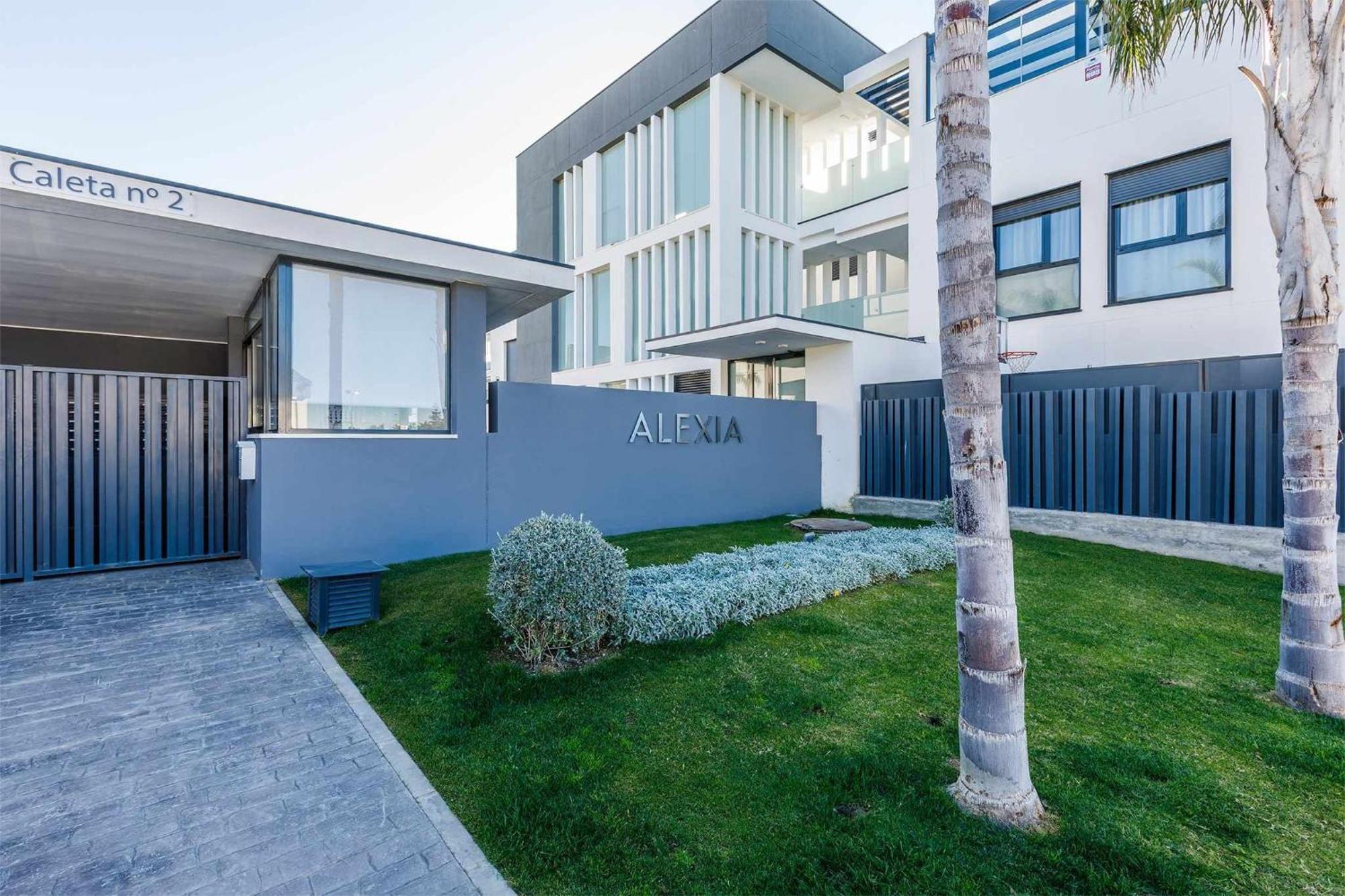 A&N Alexia Apartment Caleta De Velez Ngoại thất bức ảnh